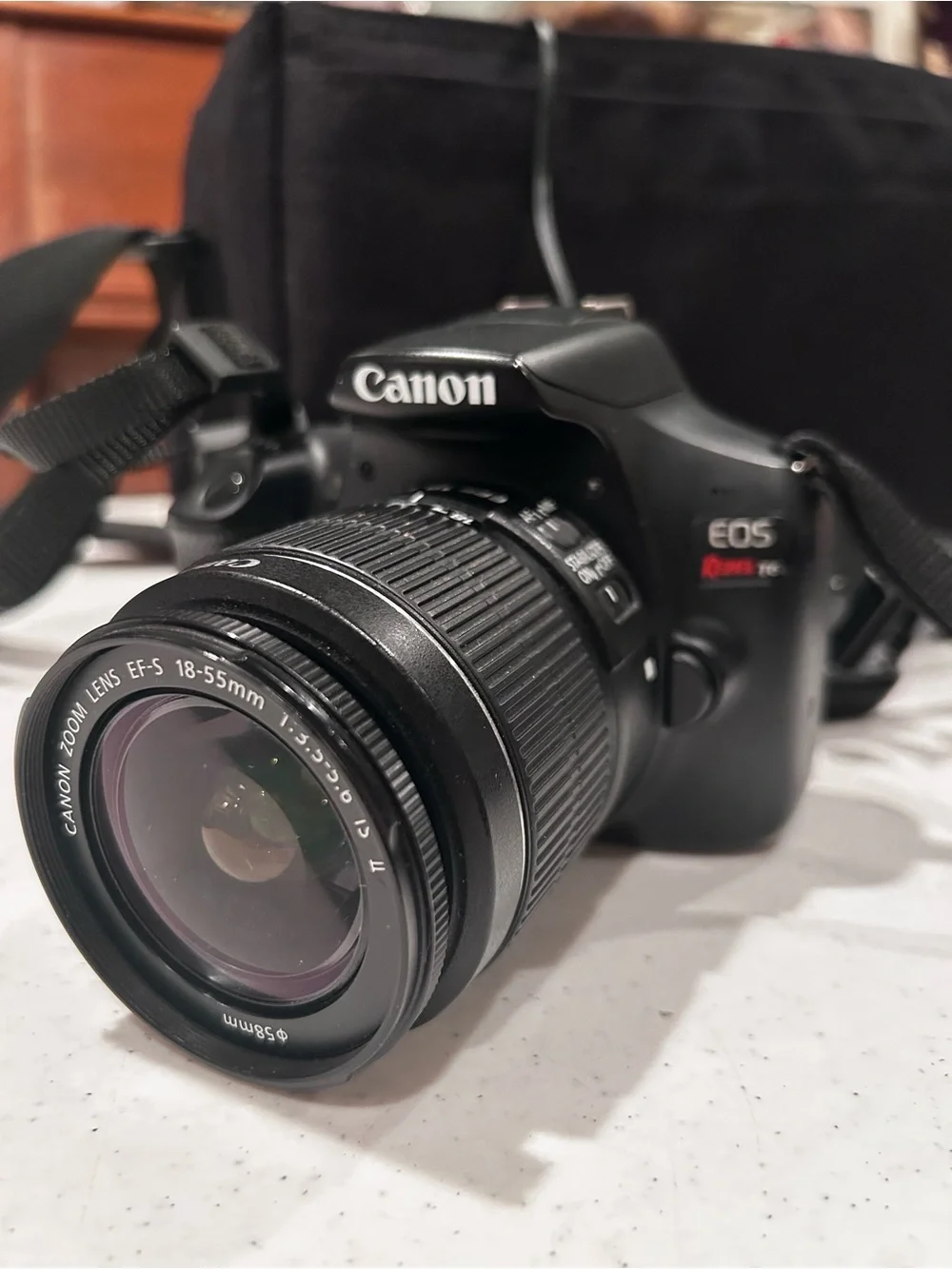 Canon REBEL EOS T6